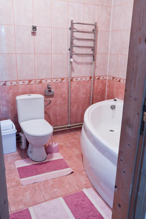 Садыба Полыцька Villa Guta Eksteriør bilde